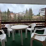 Pour 4 Avec Parking Διαμέρισμα *